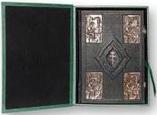 обложка Библия (1213) 088 DCTIбол.формата в футляре(зеленая) от интернет-магазина Книгамир