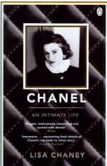 обложка Chanel: An Intimate Life от интернет-магазина Книгамир